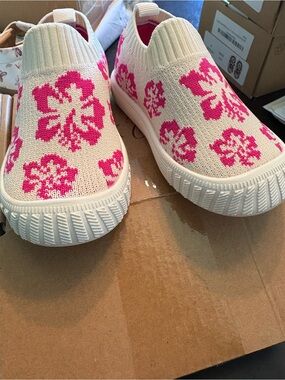 Kids Slip-On Knit Sneakers - Cream with Pink Floral